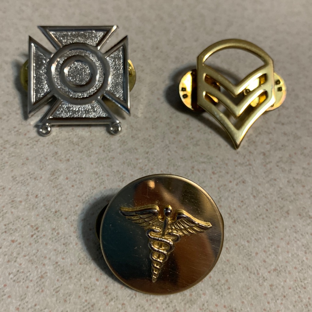 Military Pin Backs 275